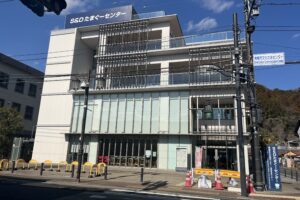 青梅市文化交流センター 青梅市文化交流センター