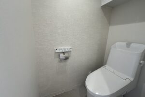 LIXIL製シャワー一体型トイレ